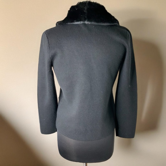 Jones of New York faux fur Shawl collar. Front buttons and are pockets P/S - Picture 6 of 7